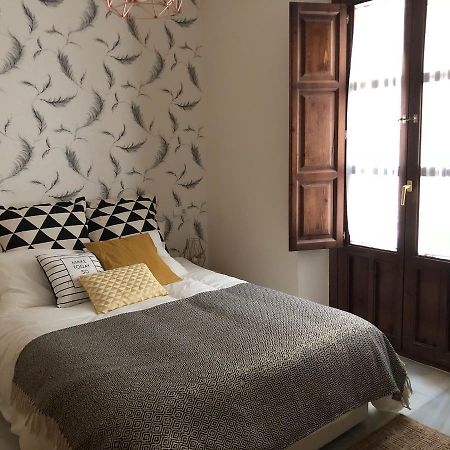 Ibericabeds Plaza Nueva Apartment Granada Exterior photo